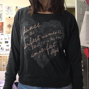 Comfy and light dance sweatshirt